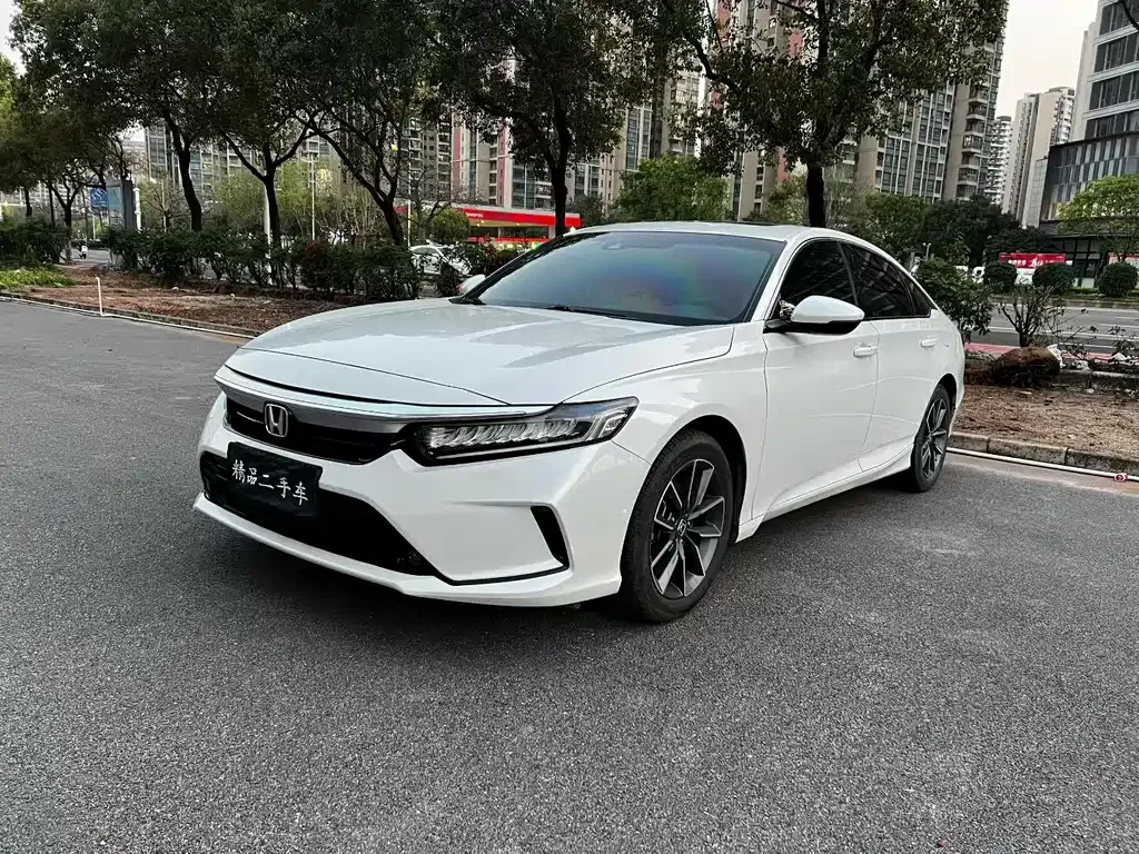 Honda Inspire — фото 1