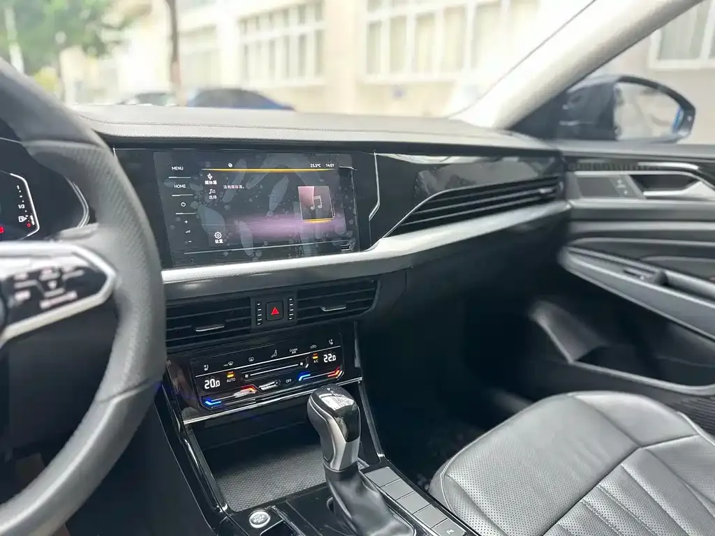 Volkswagen Passat — фото 7