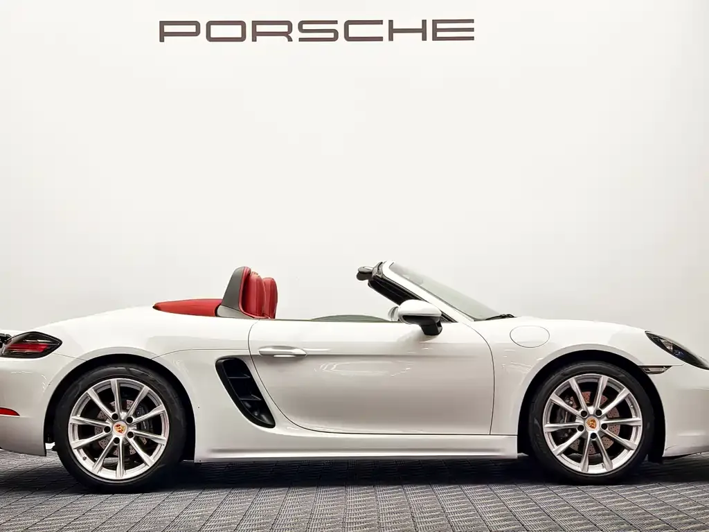 Porsche 718 — фото 9
