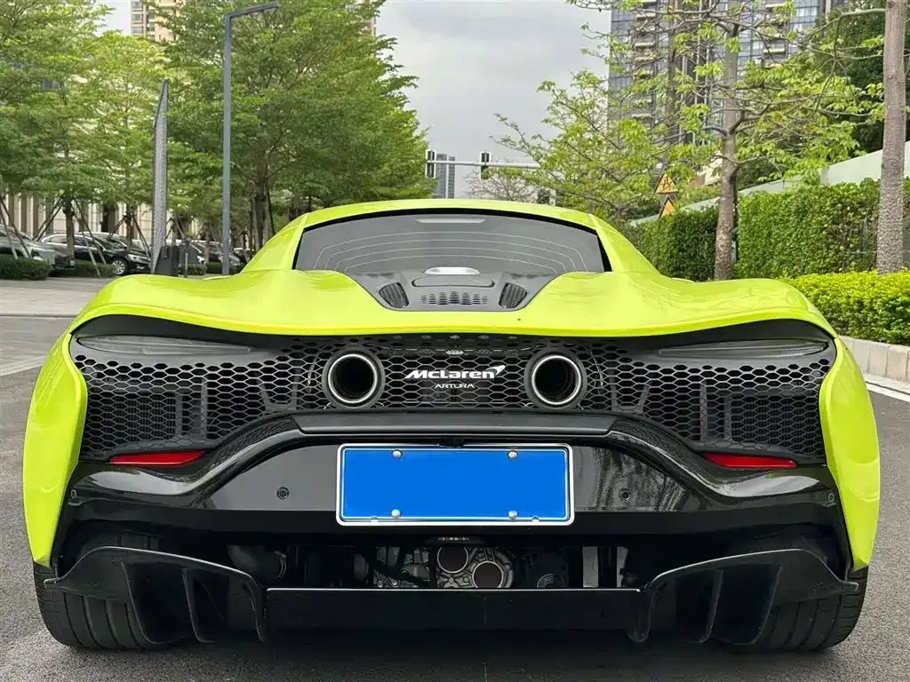 McLaren Artura — фото 6