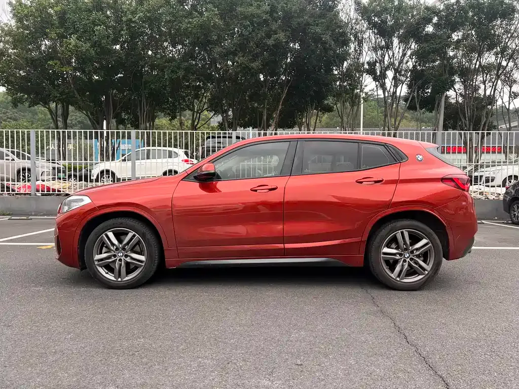 BMW X2 — фото 8
