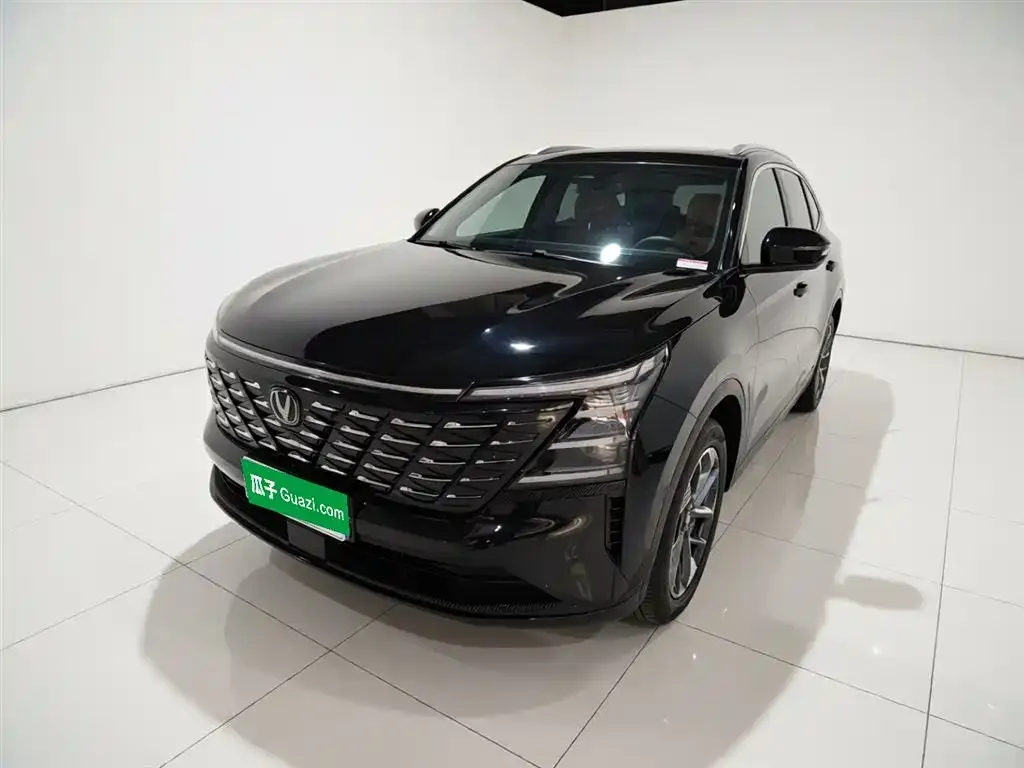 Changan CS75PLUS — фото 1