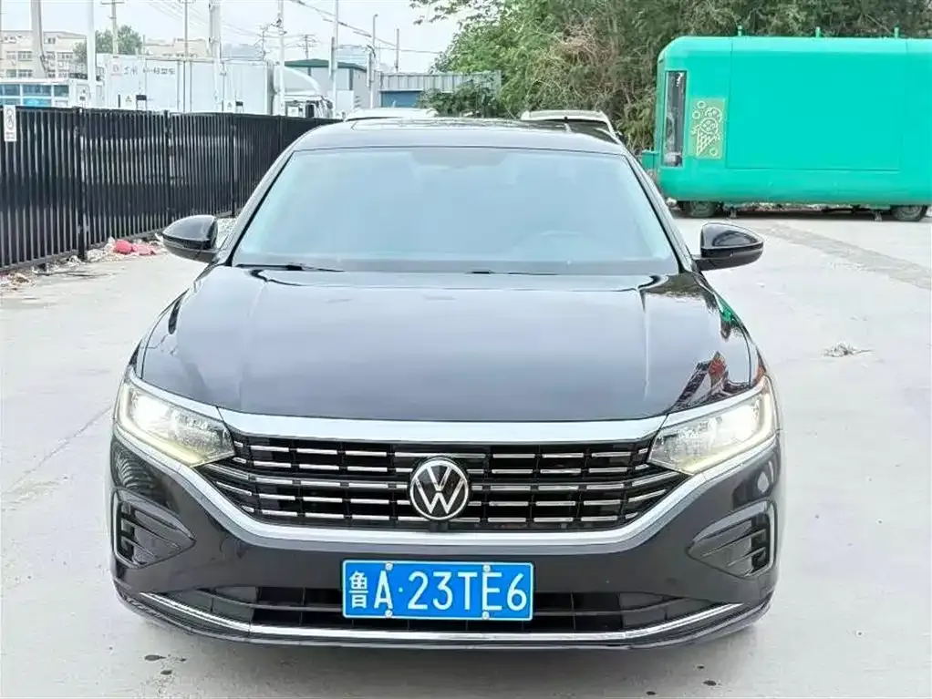 Volkswagen Passat — фото 2