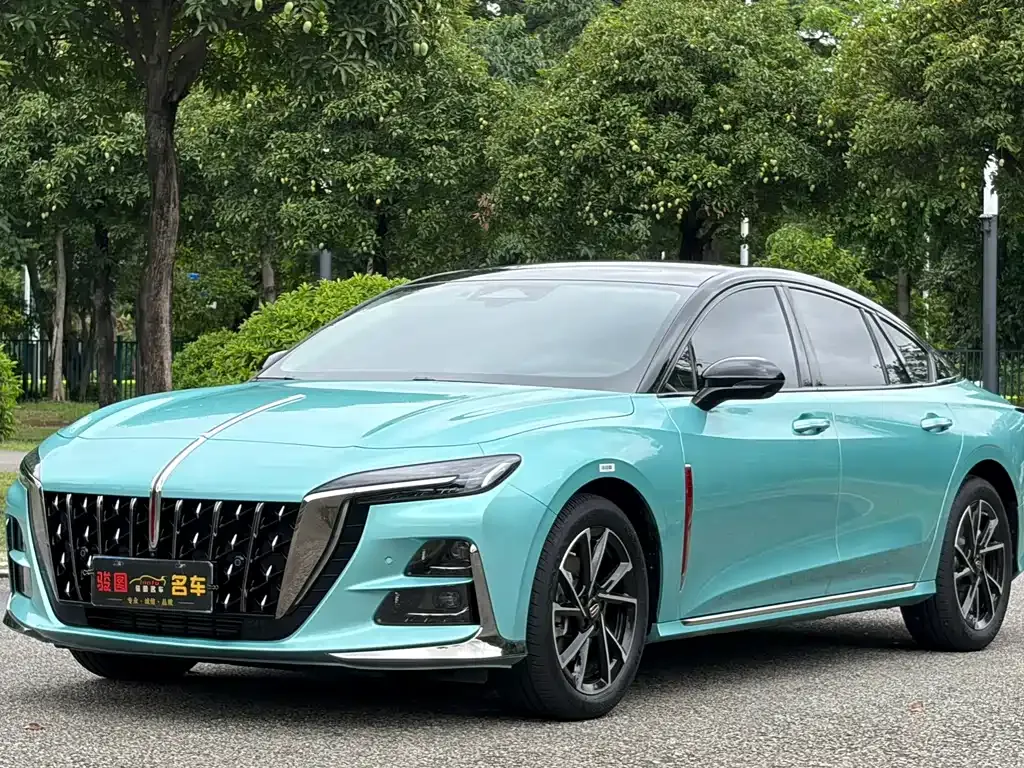 Hongqi H6 — фото 1