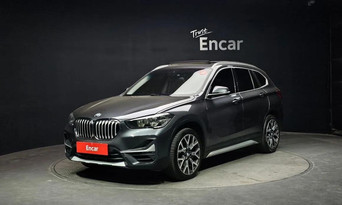 BMW X1 — фото 1