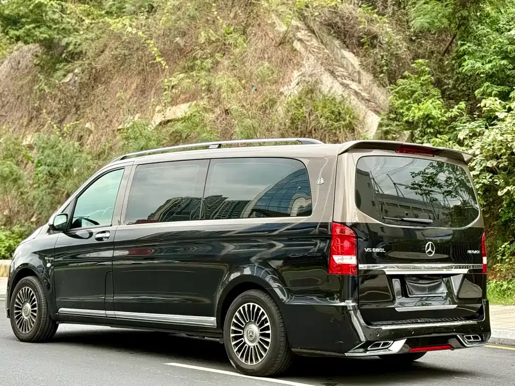 Mercedes-Benz Vito — фото 10