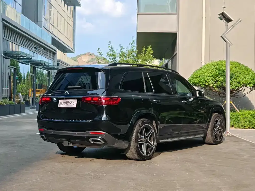 Mercedes-Benz GLS — фото 5