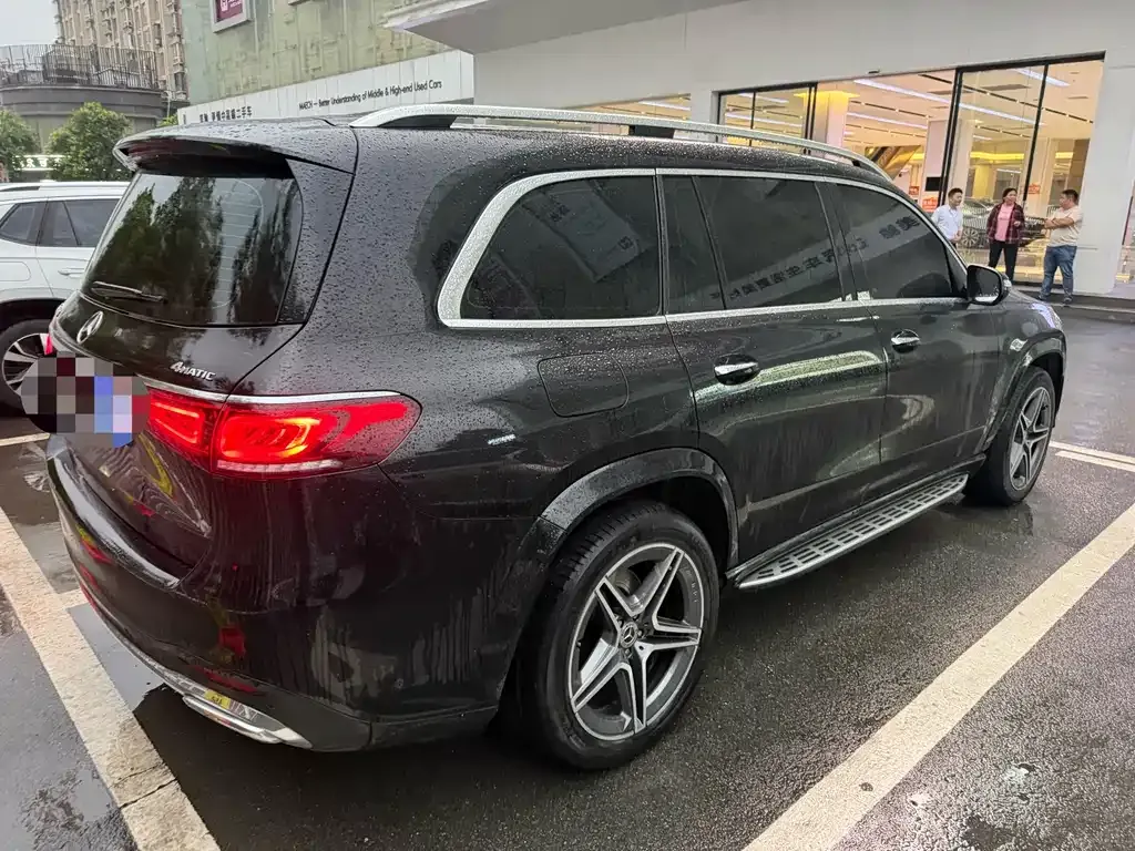 Mercedes-Benz GLS — фото 6