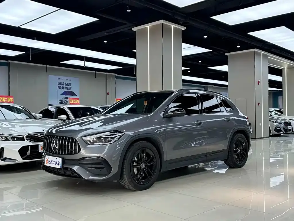 Mercedes-Benz GLA AMG — фото 1