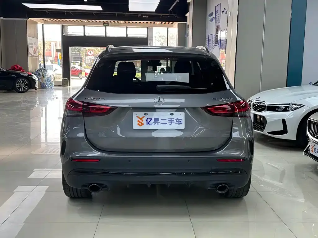 Mercedes-Benz GLA AMG — фото 4
