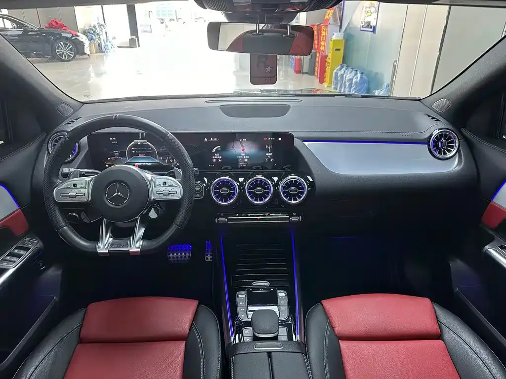 Mercedes-Benz GLA AMG — фото 8