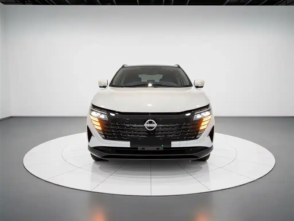 Nissan Qashqai — фото 7