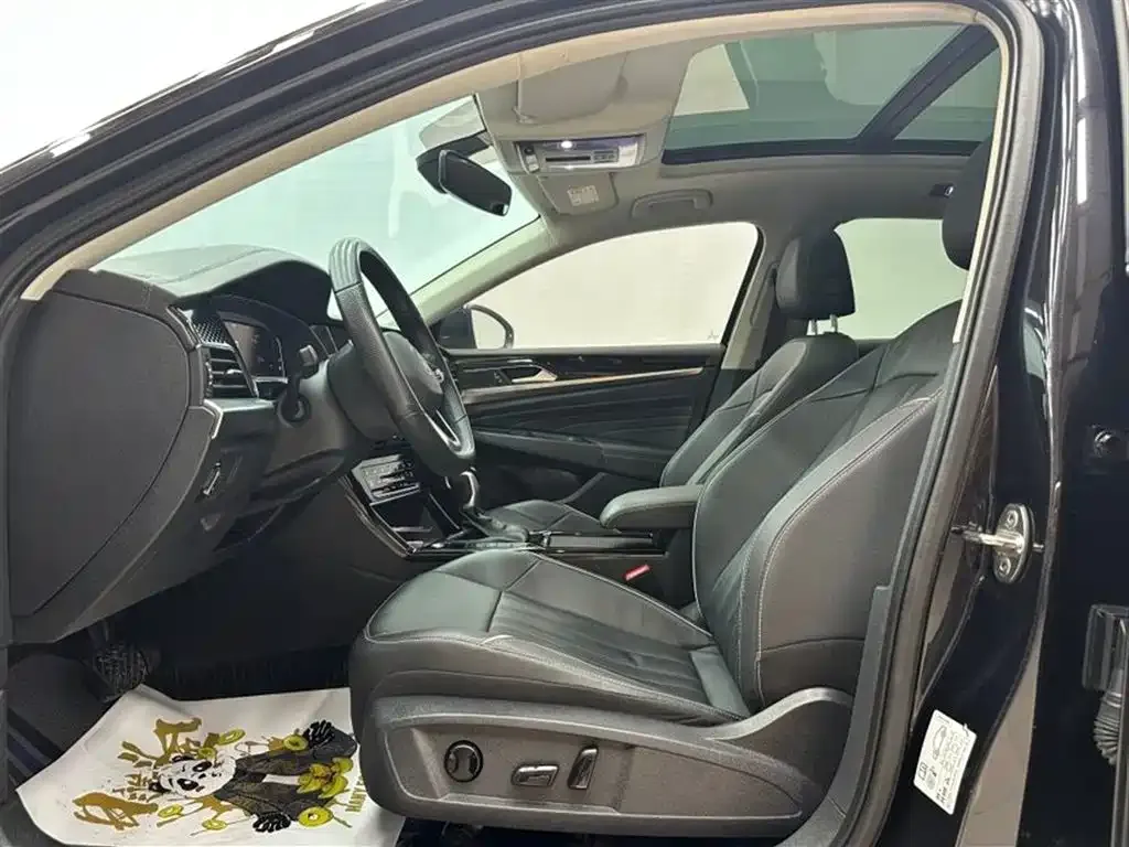 Volkswagen Passat — фото 8