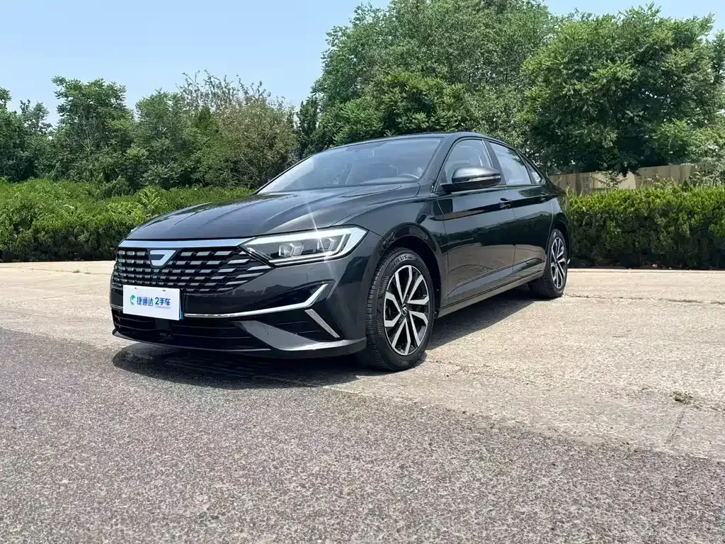 Jetta VA7 — фото 1