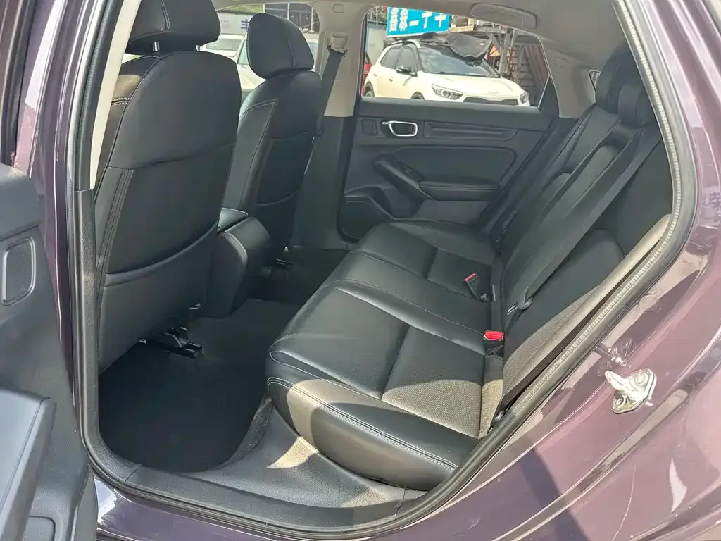 Honda Civic — фото 4