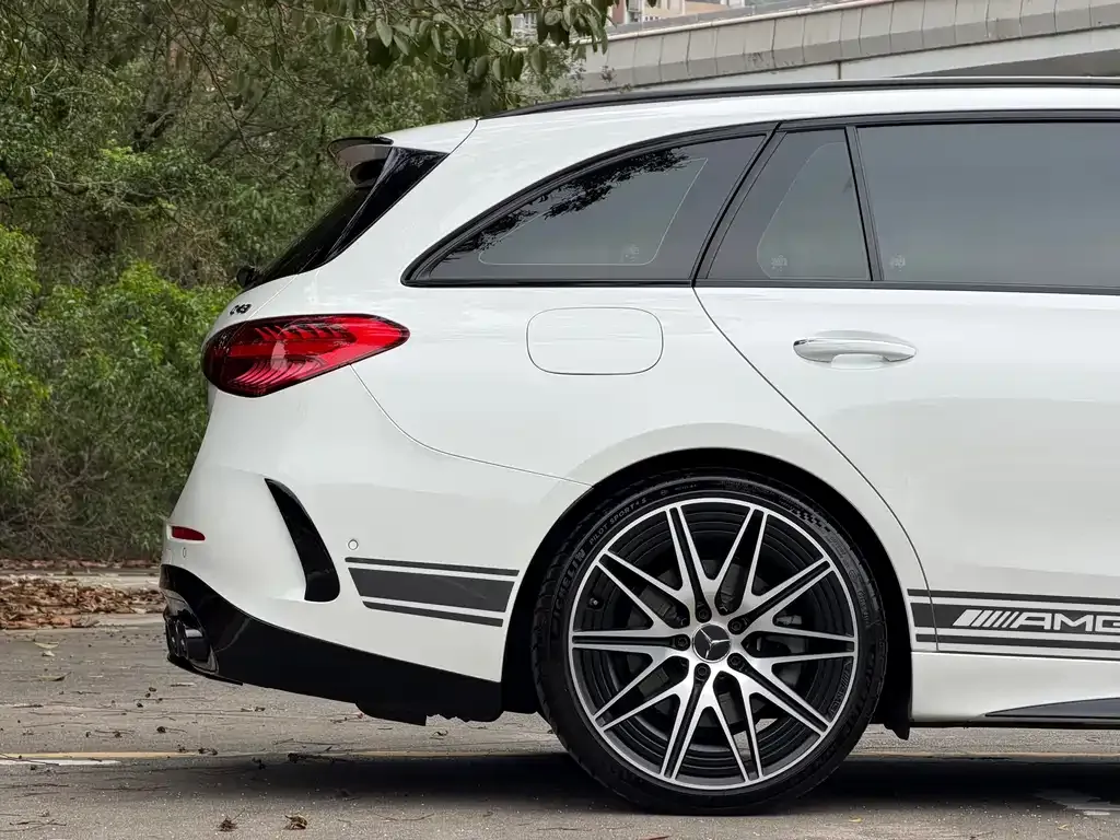 Mercedes-Benz C-Class AMG — фото 7