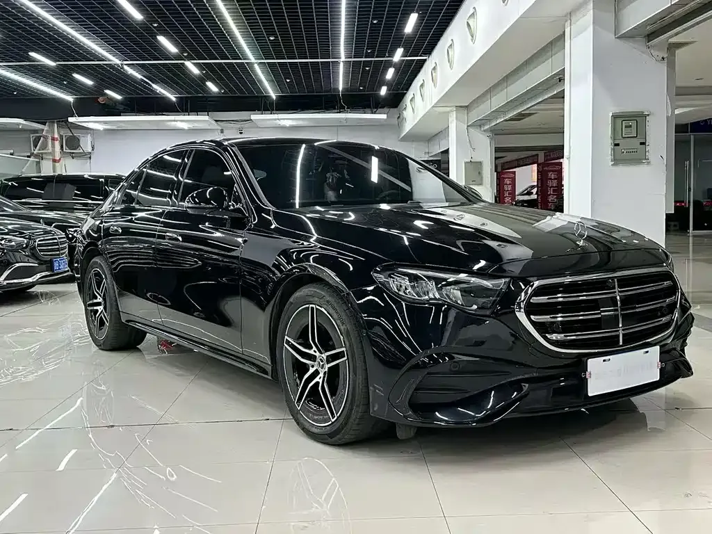 Mercedes-Benz E-Class (Import) — фото 8