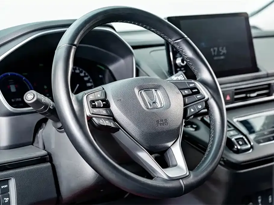 Honda Elysion — фото 10