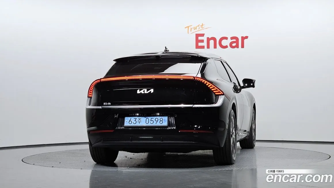 Kia EV6 — фото 4