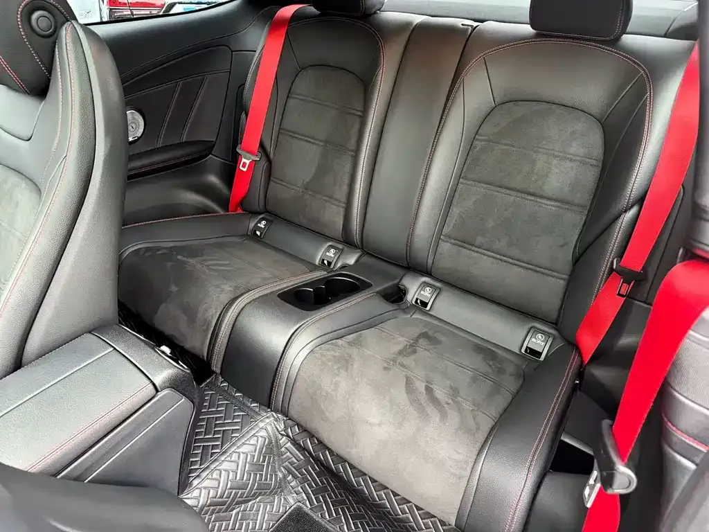 Mercedes-Benz C-Class AMG — фото 4
