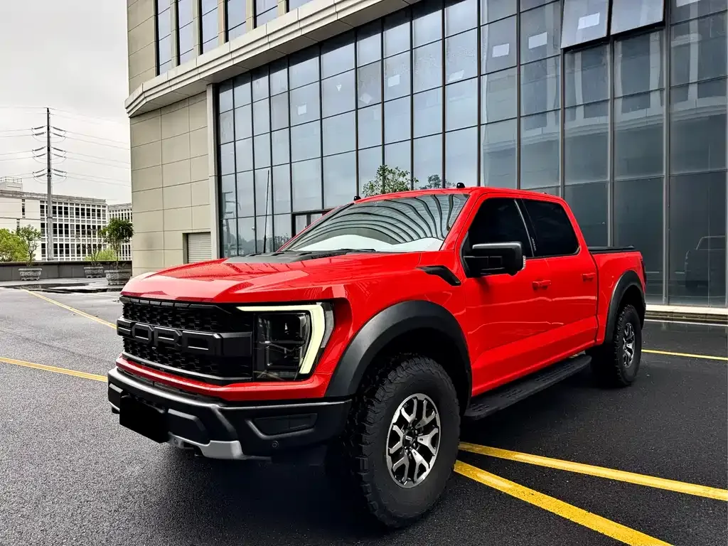 Ford F-150 Raptor — фото 1