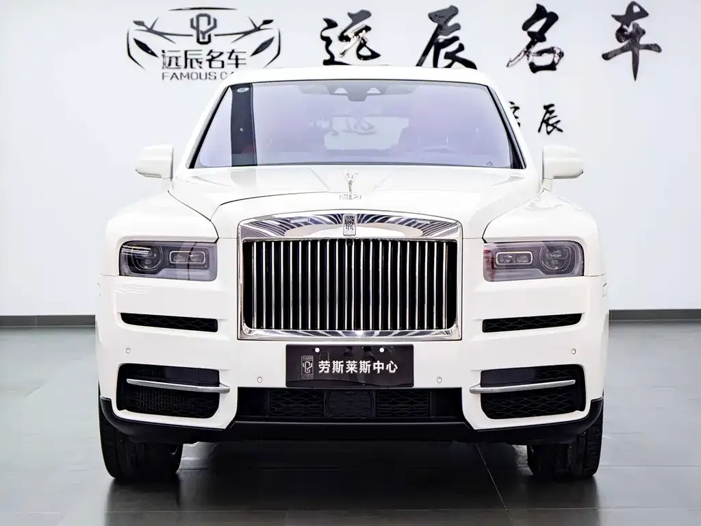Rolls-Royce Cullinan — фото 8