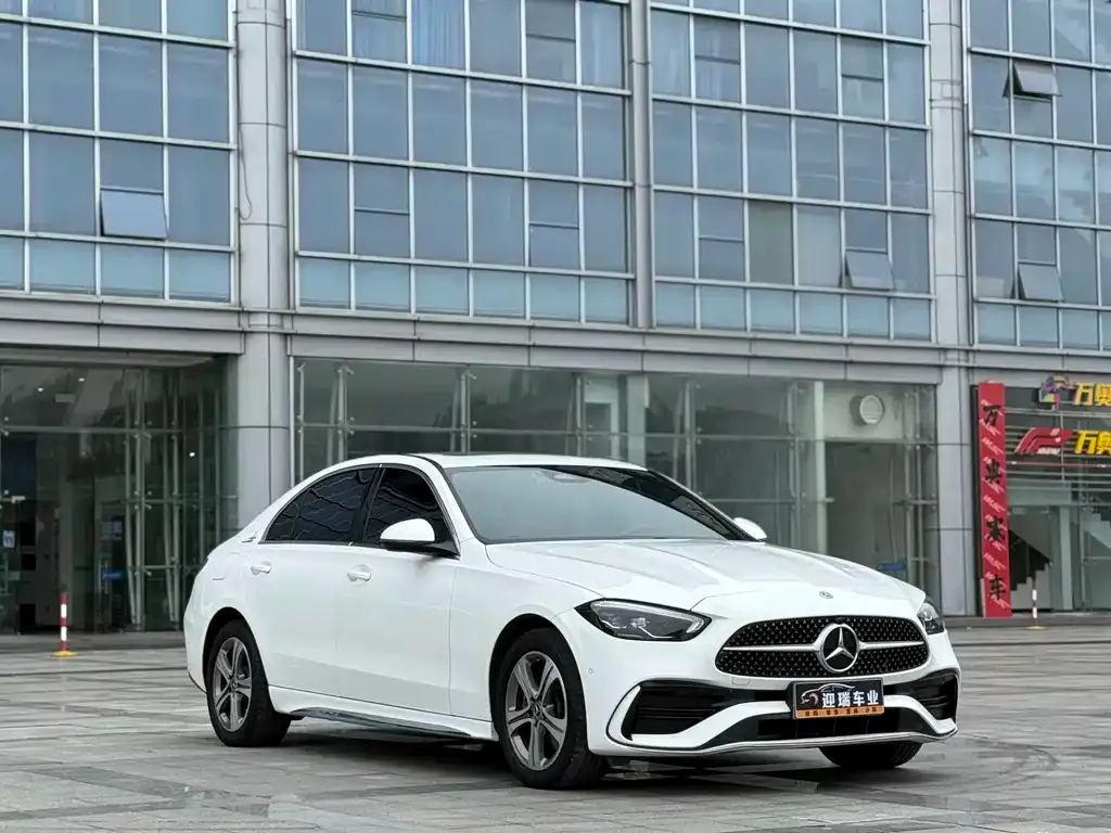 Mercedes-Benz C-Class — фото 8