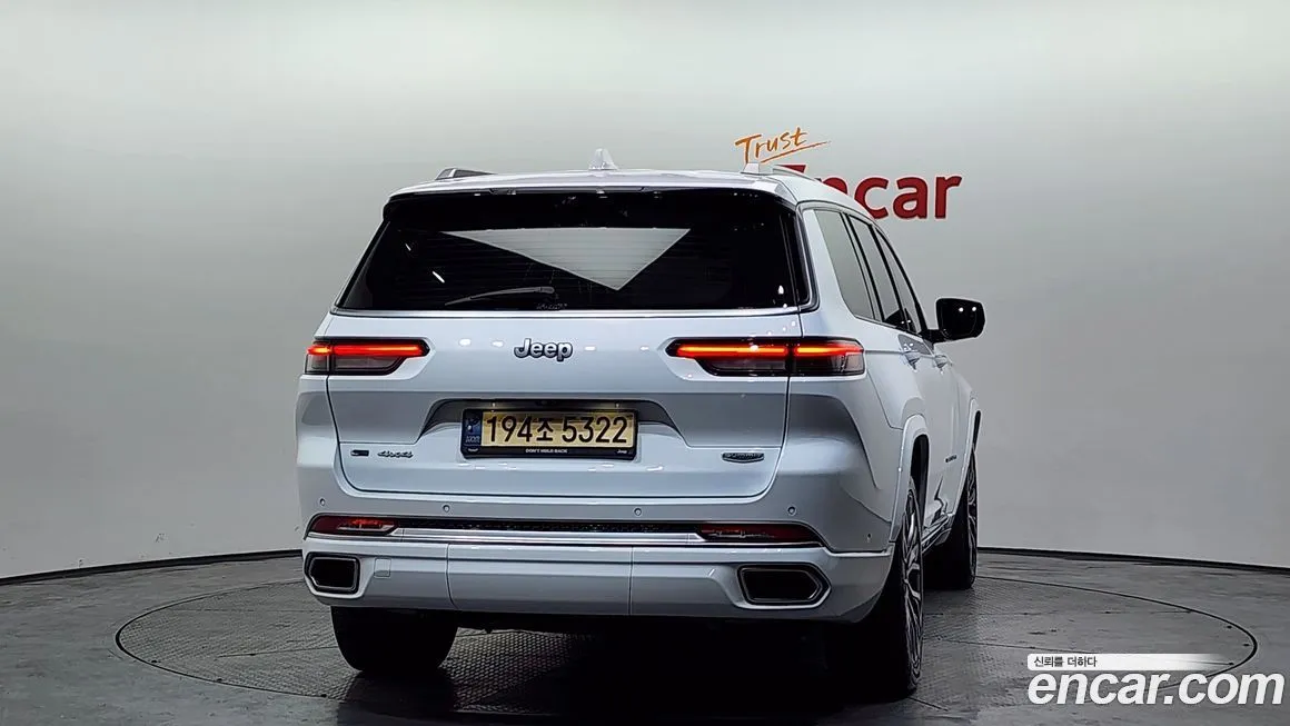 Jeep Cherokee — фото 2