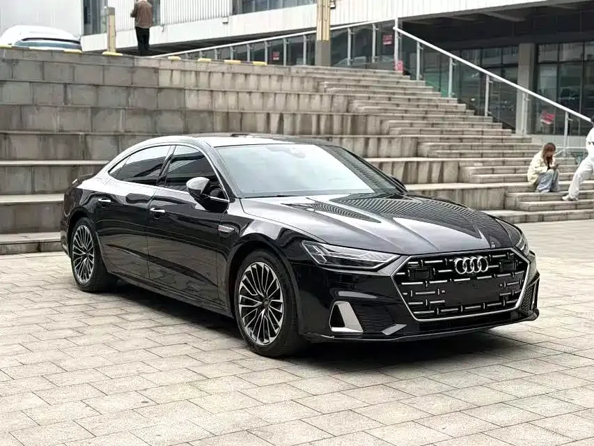 Audi A7L — фото 3