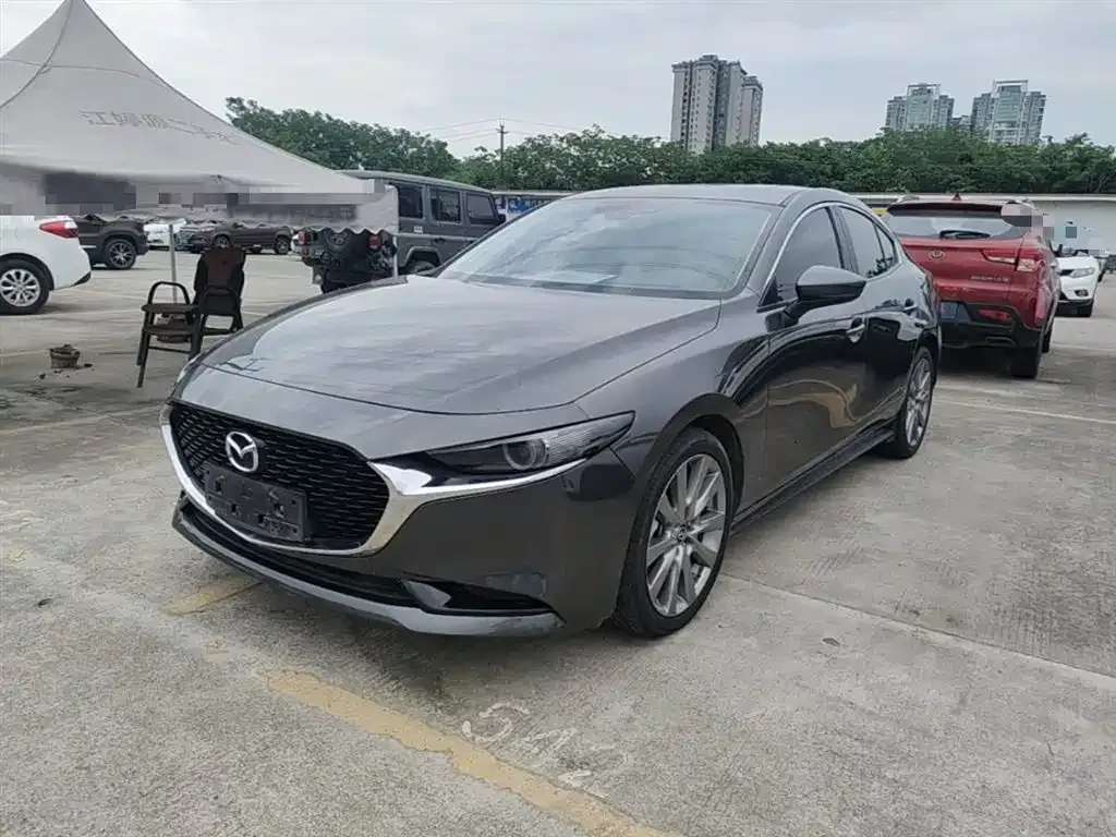 Mazda 3 Axela — фото 1