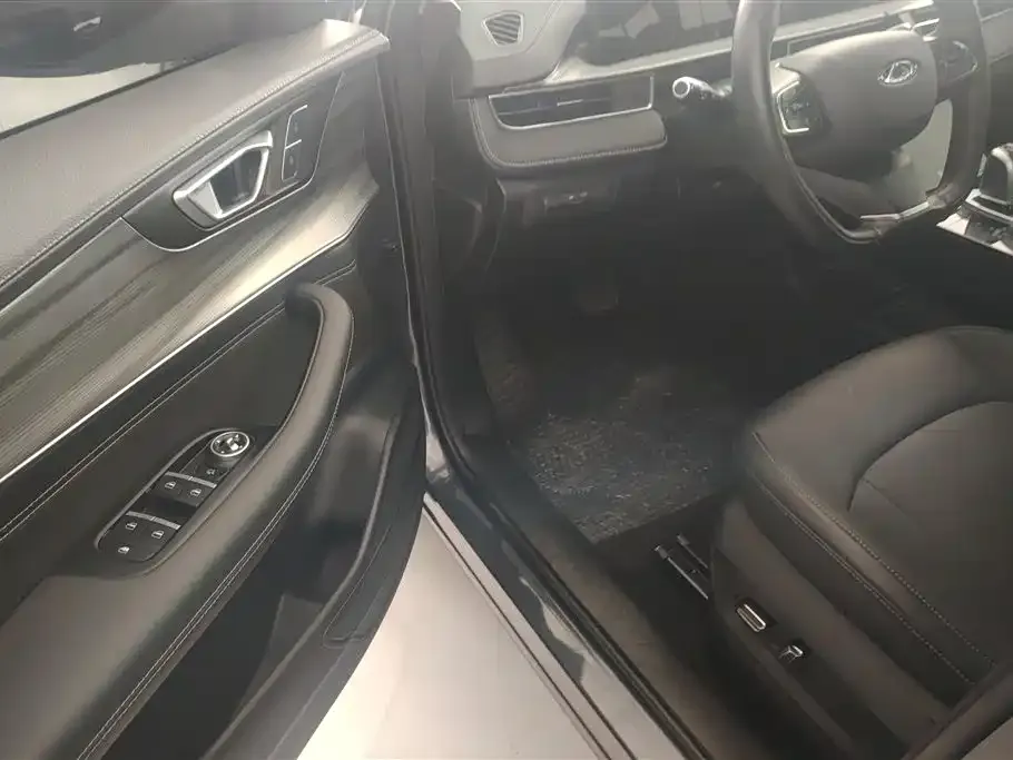 Chery Tiggo 8 PLUS — фото 4