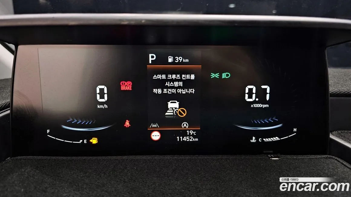 Hyundai Staria — фото 2
