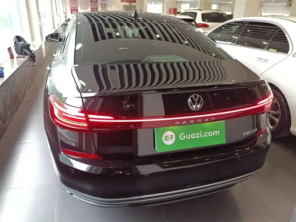 Volkswagen Passat — фото 3