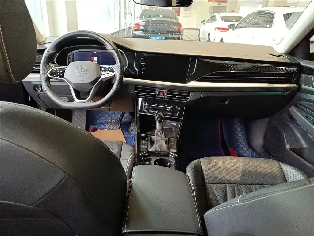 Volkswagen Passat — фото 2