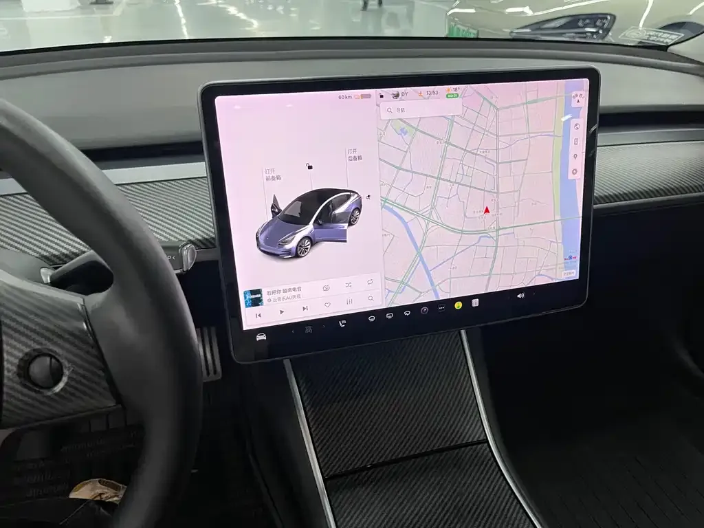 Tesla Model 3 — фото 4
