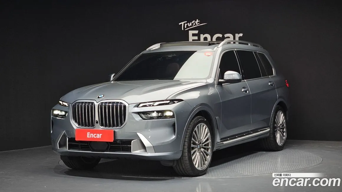 BMW X7 — фото 1
