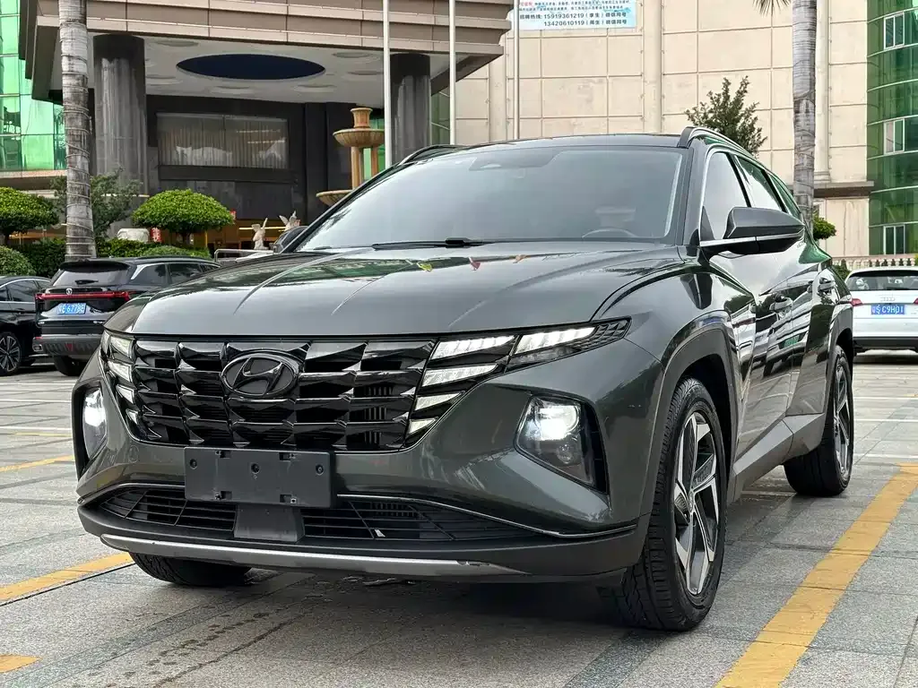 Hyundai Tucson — фото 1