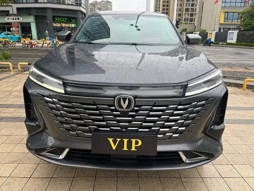 Changan CS75PLUS — фото 10