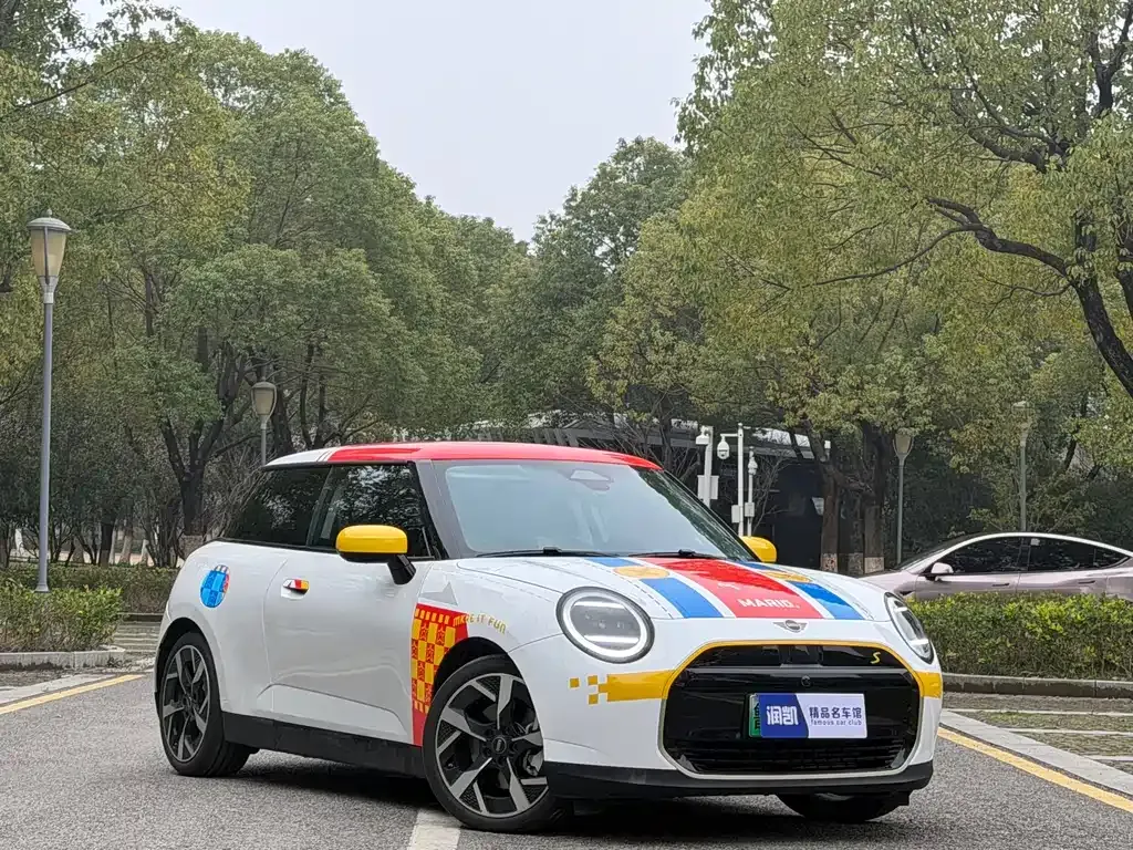 MINI Cooper EV — фото 10