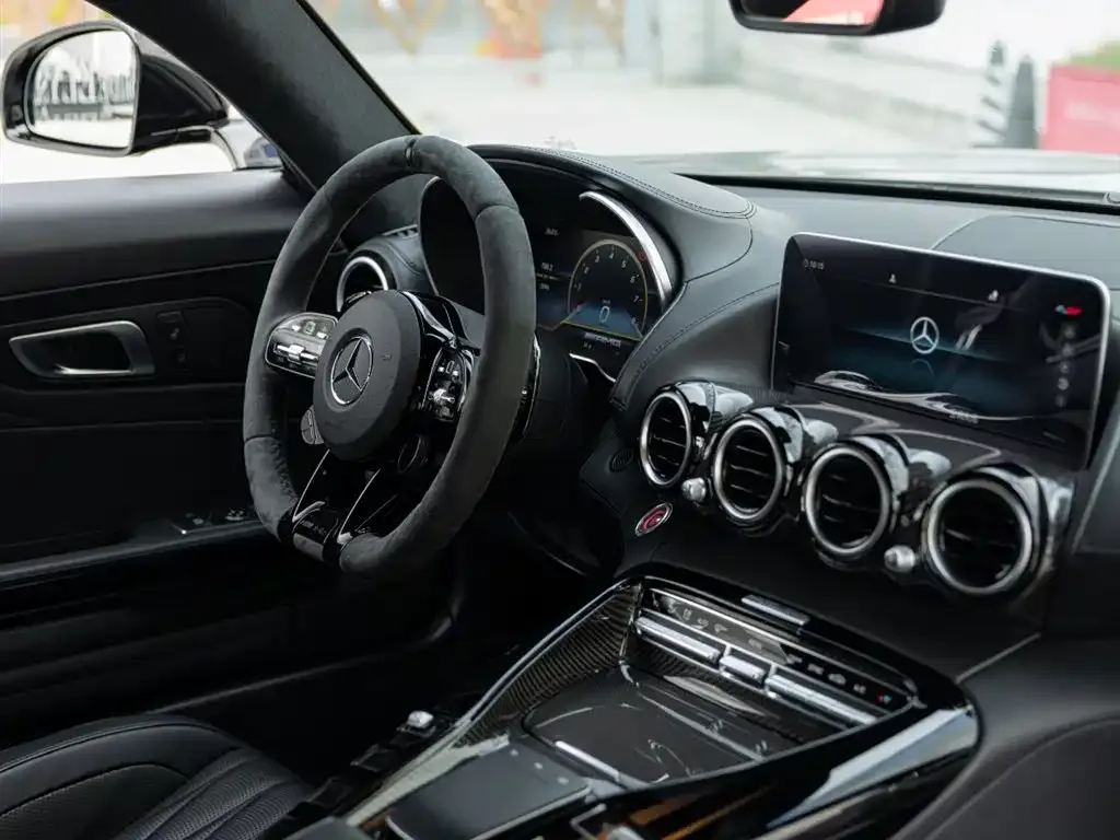 Mercedes-Benz AMG GT — фото 2