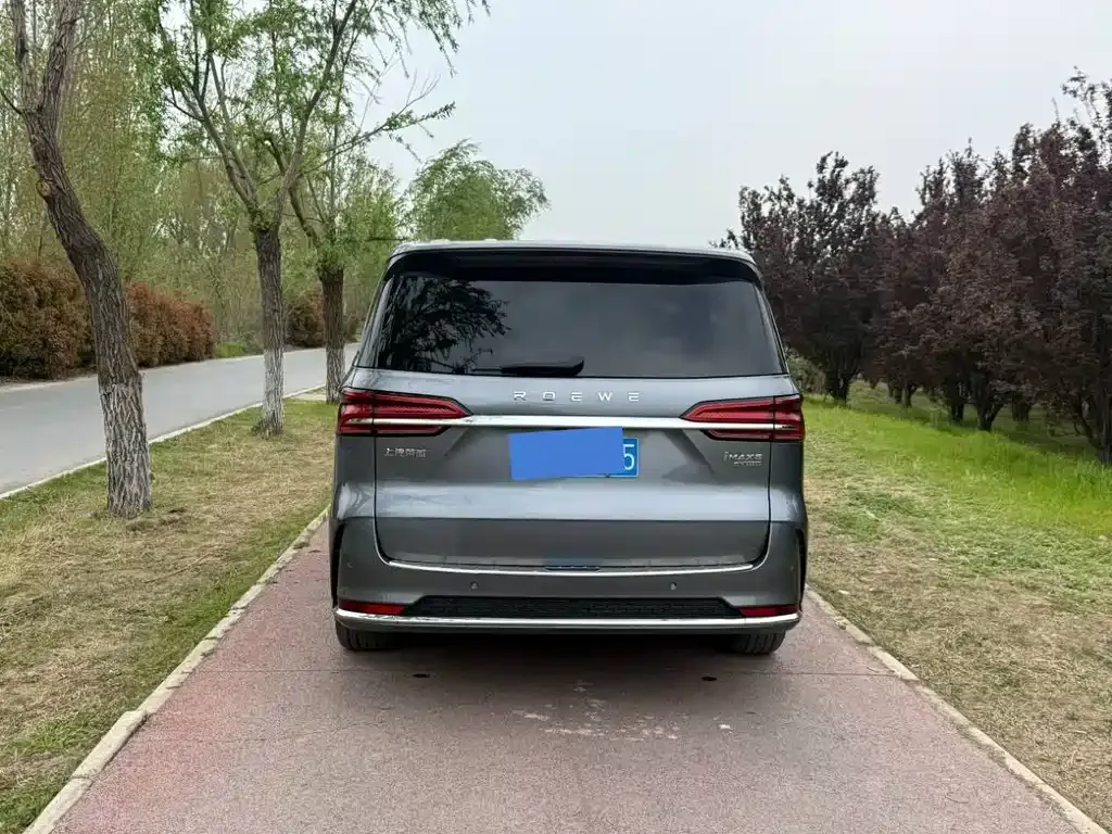 Roewe iMAX8 — фото 7