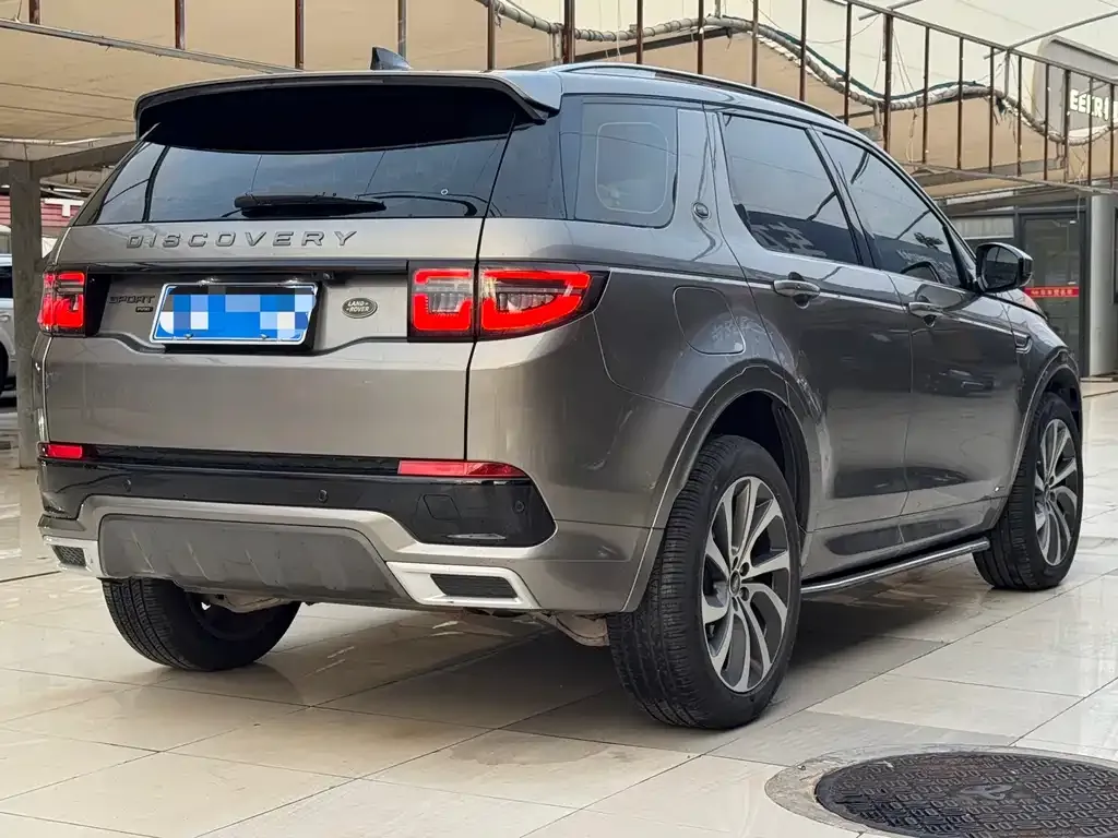 Land Rover Discovery Sport — фото 10