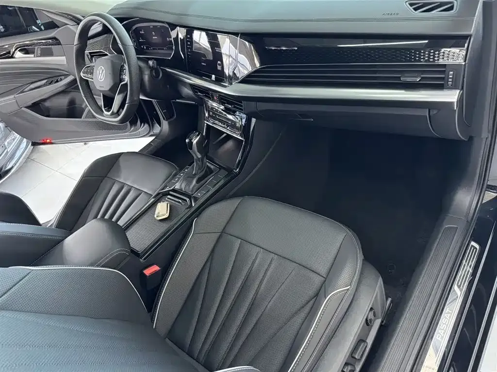Volkswagen Passat — фото 2