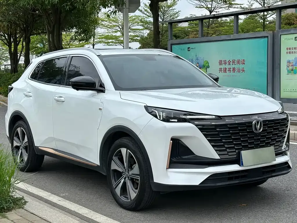 Changan CS55PLUS — фото 9