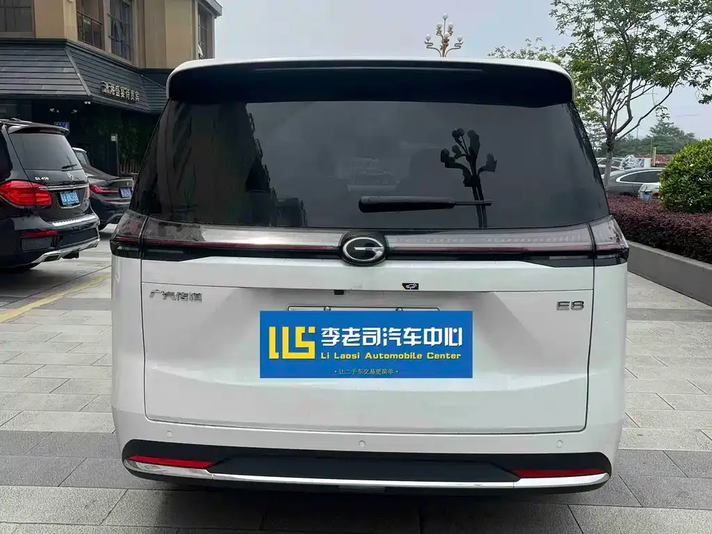 GAC Motor Trumpchi E8 — фото 10