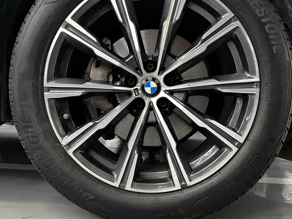 BMW X5 (Import) — фото 8