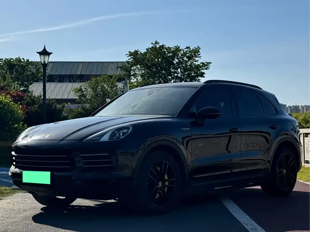 Porsche Cayenne Hybrid — фото 2