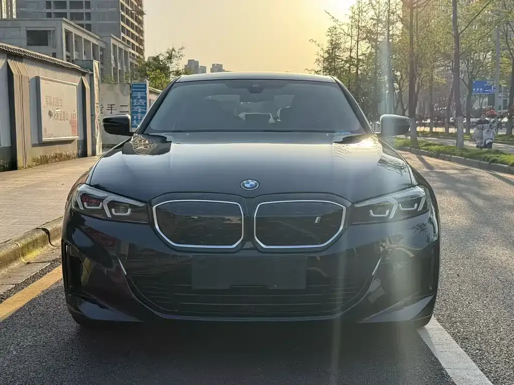 BMW i3 — фото 4