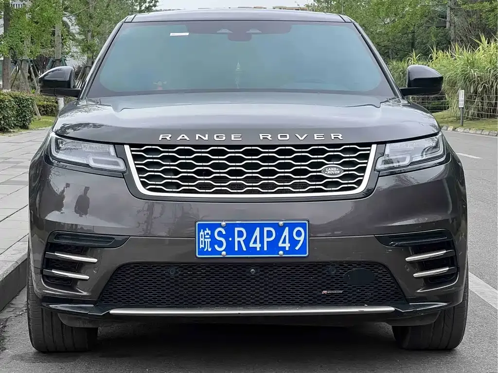 Land Rover Velar — фото 10