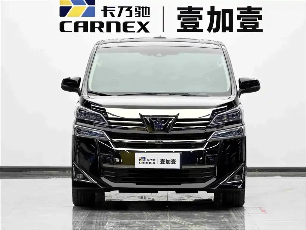 Toyota Vellfire — фото 3